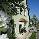 여관 Schlossbraeu Lintach Freudenberg (Bavaria)